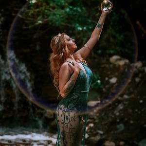 Meet your Posher, Brooke